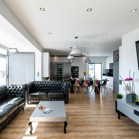 Appartement Luxueux 4 Pieces, Terrasse 120M2 Vue Mer Praia Da Rocha Портиман Екстериор снимка