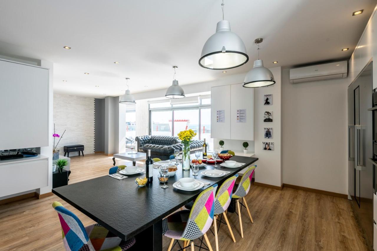Appartement Luxueux 4 Pieces, Terrasse 120M2 Vue Mer Praia Da Rocha Портиман Екстериор снимка