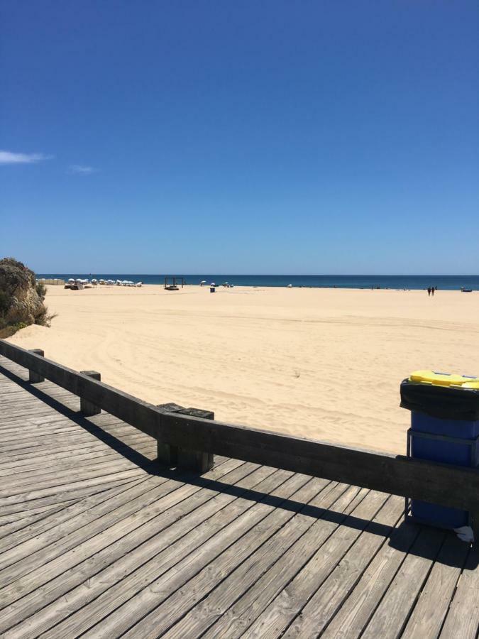 Appartement Luxueux 4 Pieces, Terrasse 120M2 Vue Mer Praia Da Rocha Портиман Екстериор снимка